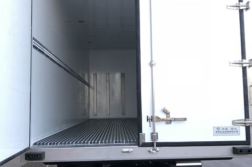 專注中小企業網絡營銷，九宮格助力寬大專用汽車車廂公司駛入互聯網快車道